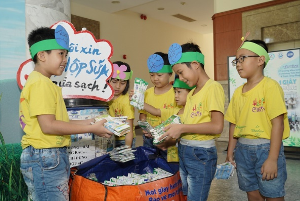 Thu gom được 269 tấn vỏ hộp sữa trong chương trình 'Tái chế học đường'!