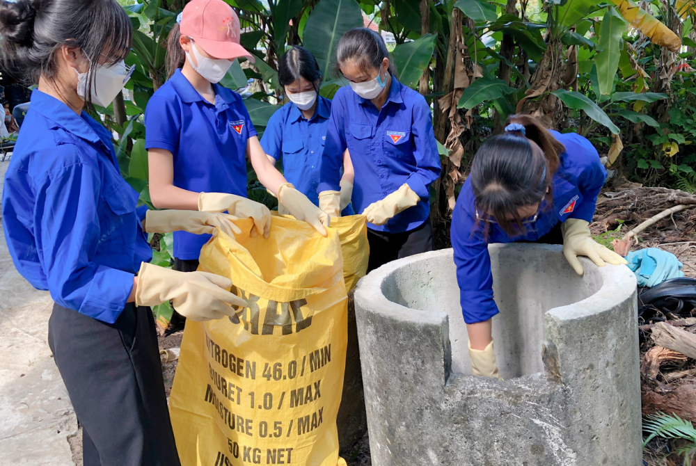 Quảng Nam: Đoàn Xã Bình Dương nâng cao ý thức thu gom vỏ bao bì thuốc bảo vệ thực vật!