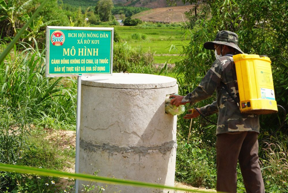 Huyện Sa Thầy: Những cánh đồng không vỏ thuốc bảo vệ thực vật