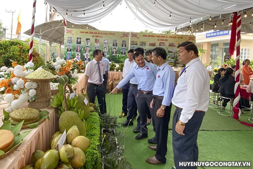 Tiền Giang: Huyện Gò Công Tây long trọng tổ chức Lễ ra mắt xã Vĩnh Hựu đạt chuẩn xã nông thôn mới nâng cao