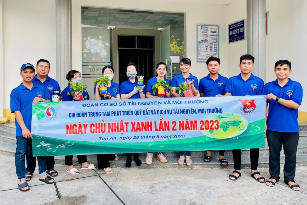 Đoàn Cơ sở Sở Tài nguyên và Môi trường thực hiện “Ngày Chủ nhật xanh lần 2 năm 2023”