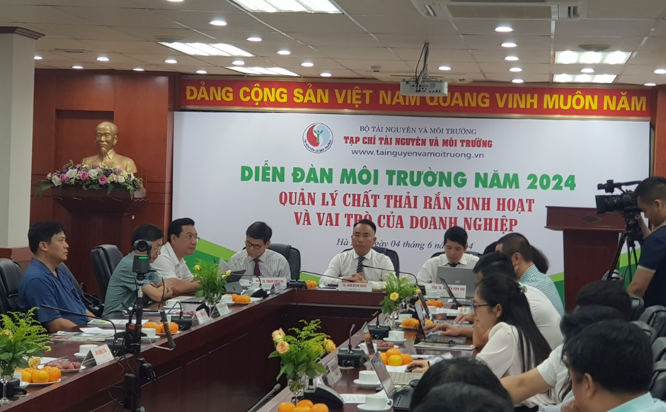 Quản lý chất thải rắn sinh hoạt và vai trò của doanh nghiệp