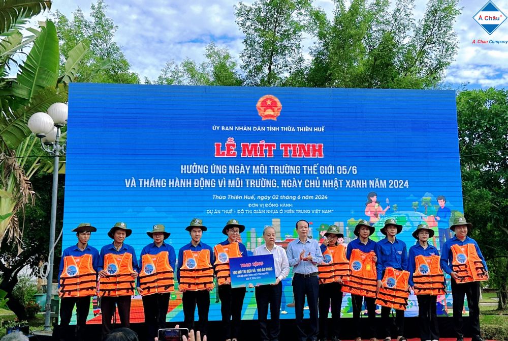 Thừa Thiên Huế  "Mít tinh hưởng ứng Ngày Môi trường Thế giới năm 2024"