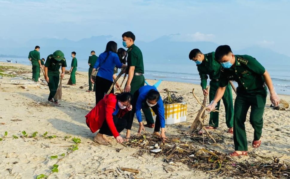 Hưởng ứng chiến dịch làm cho thế giới sạch hơn