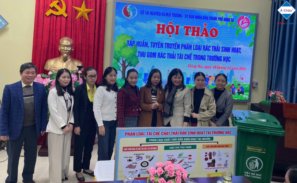 Triển khai phân loại, thu gom rác thải nhựa, giấy tái chế trong trường học trên địa bàn thành phố Đông Hà