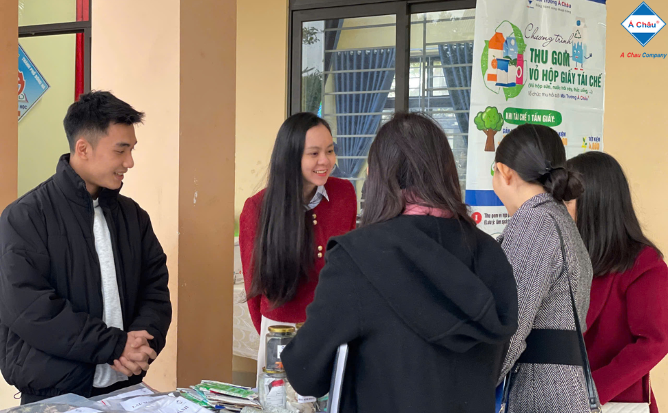 Triển khai phân loại, thu gom rác thải nhựa, giấy tái chế trong trường học trên địa bàn thành phố Đông Hà