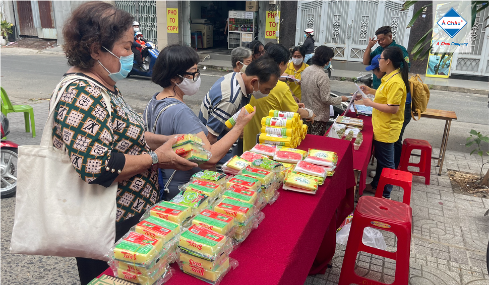 Ngày 13/5, Phường 15, Quận 10: duy trì “Đổi rác lấy quà” trong Ngày hội phân loại, thu gom rác sinh hoạt tại nguồn