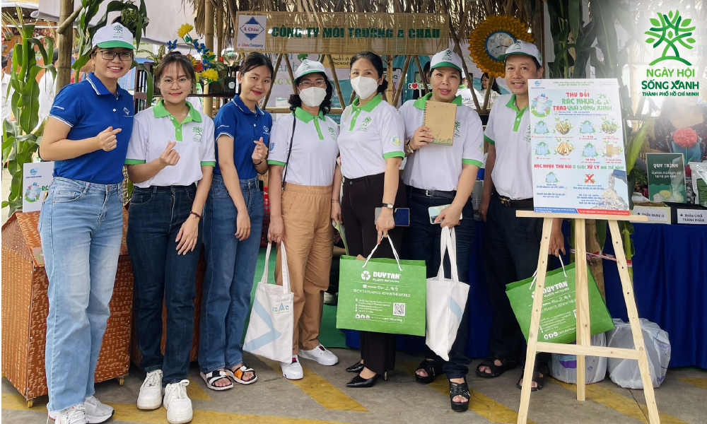 [Thư viện ảnh] Ngày hội Sống Xanh TP. HCM năm 2023: "Thu đổi rác nhựa - Trao quà Sống Xanh"